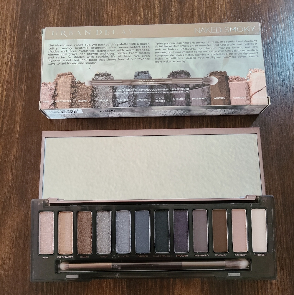 Urban Decay Smoky Palette